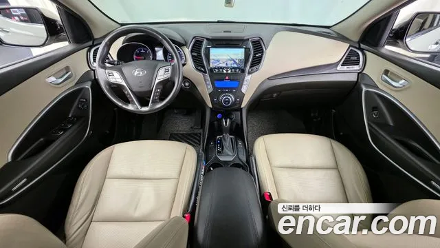 Hyundai Santafe 2015 — фото 10