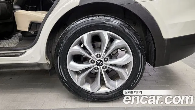 Hyundai Santafe 2015 — фото 7