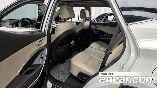Hyundai Santafe 2015 — фото 16