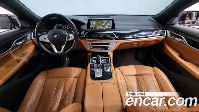 BMW 7-Series 2018 — фото 10