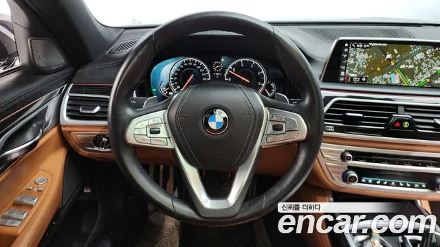 BMW 7-Series 2018 — фото 18