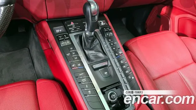 Porsche Macan 2017 — фото 9