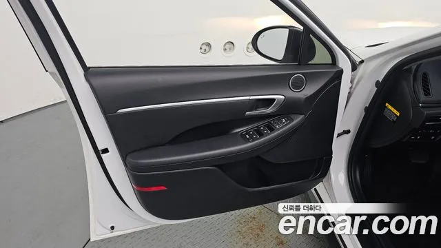 Hyundai Sonata 2020 — фото 14