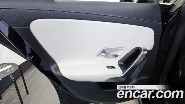 Mercedes-Benz CLA-Class 2020 — фото 15