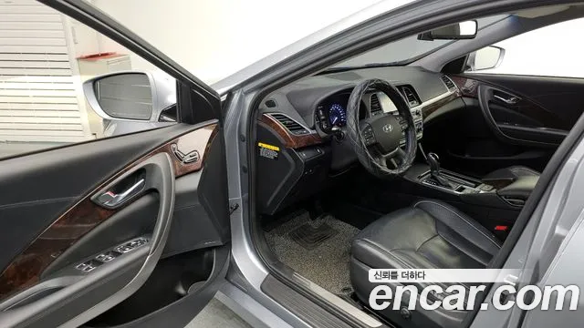 Hyundai Aslan 2015 — фото 13
