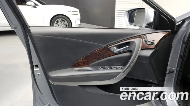 Hyundai Aslan 2015 — фото 14