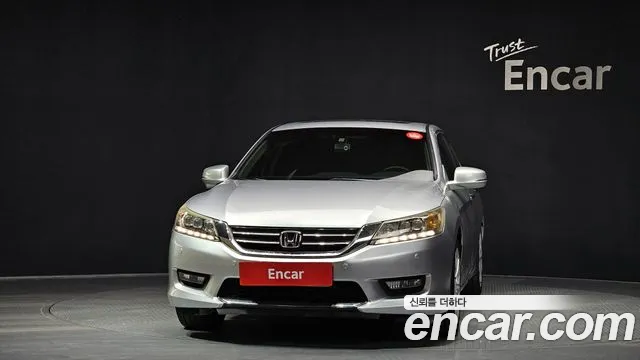 Honda Accord 2015 — фото 3