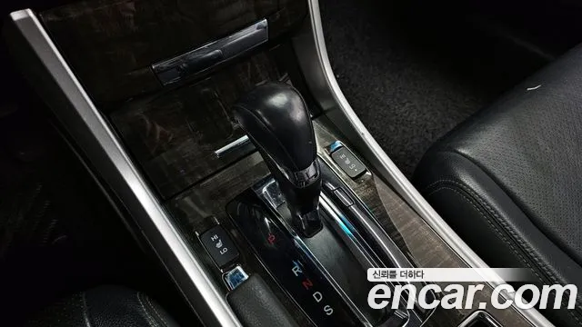 Honda Accord 2015 — фото 9