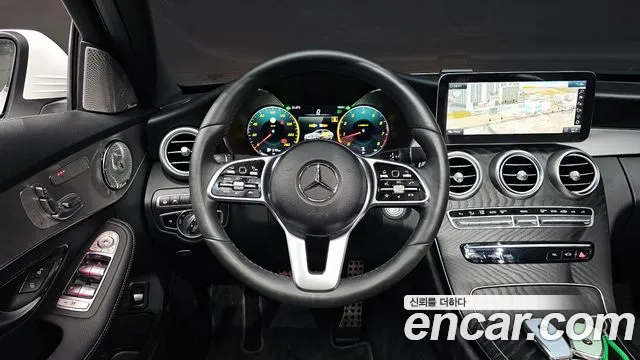 Mercedes-Benz C-Class 2021 — фото 18