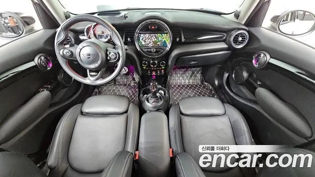Mini Cooper 2020 — фото 10