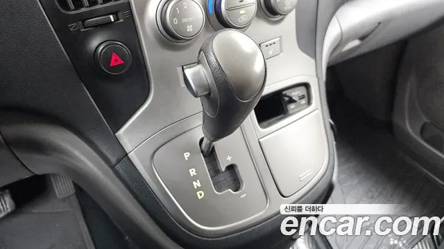 Hyundai Starex 2014 — фото 9