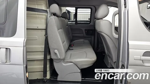 Hyundai Starex 2014 — фото 12