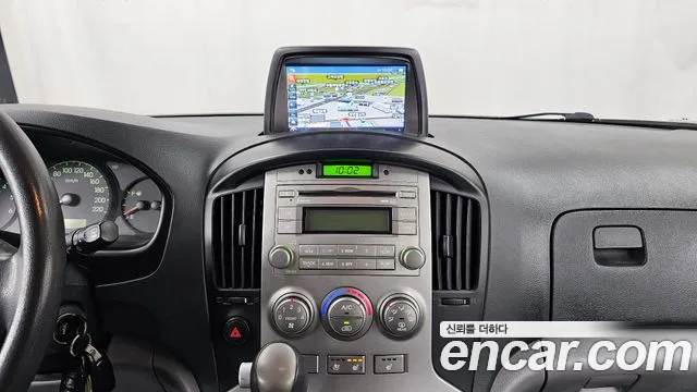 Hyundai Starex 2014 — фото 14