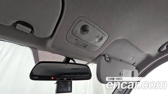 Hyundai Starex 2014 — фото 17