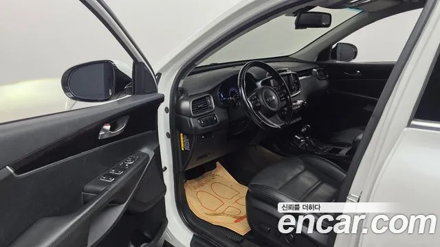 Kia Sorento 2015 — фото 10