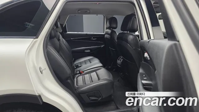 Kia Sorento 2015 — фото 11
