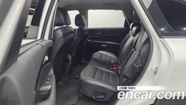 Kia Sorento 2015 — фото 12