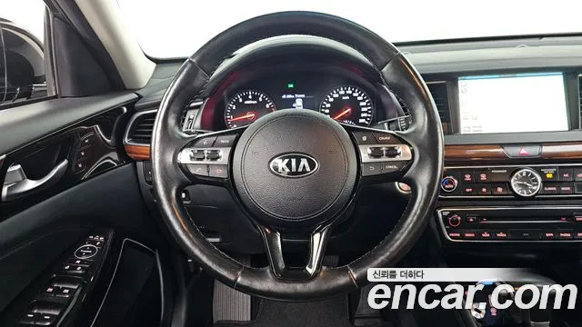 Kia K7 2016 — фото 13