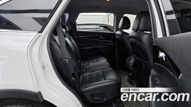 Kia Sorento 2019 — фото 18