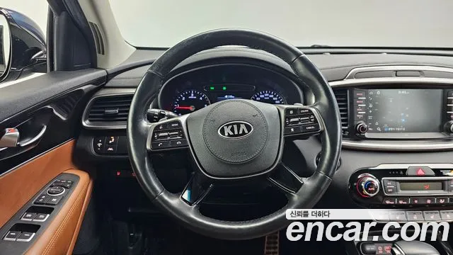 Kia Sorento 2019 — фото 19
