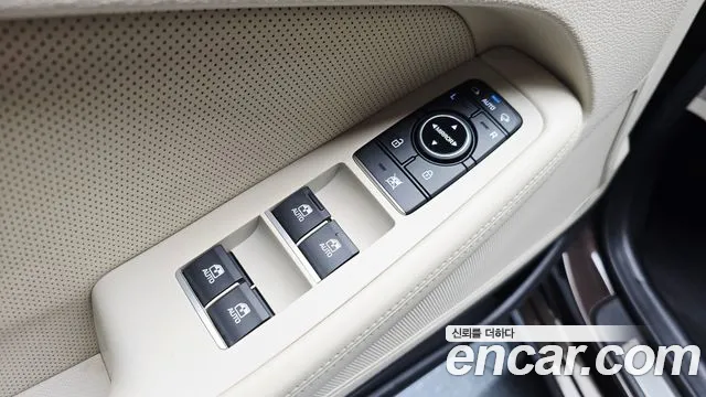 Hyundai Genesis 2015 — фото 20