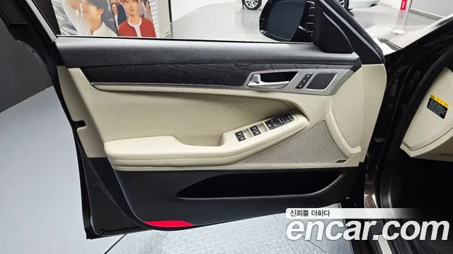 Hyundai Genesis 2015 — фото 14