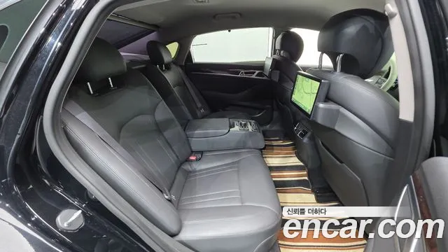 Hyundai Genesis 2015 — фото 20