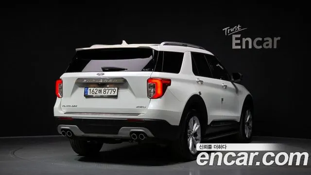 Ford Explorer 2021 — фото 2