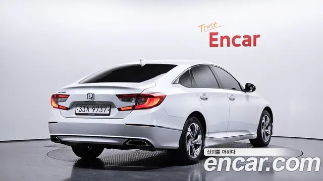 Honda Accord 2018 — фото 2