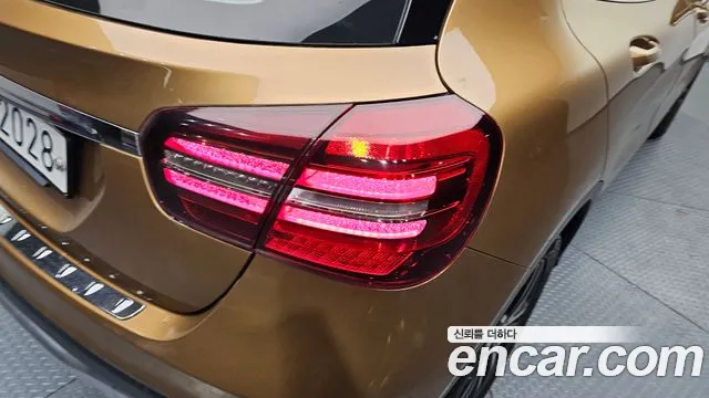 Mercedes-Benz GLA-Class 2018 — фото 8