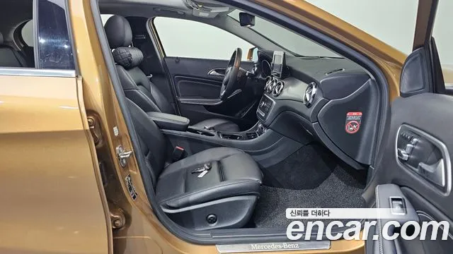 Mercedes-Benz GLA-Class 2018 — фото 15