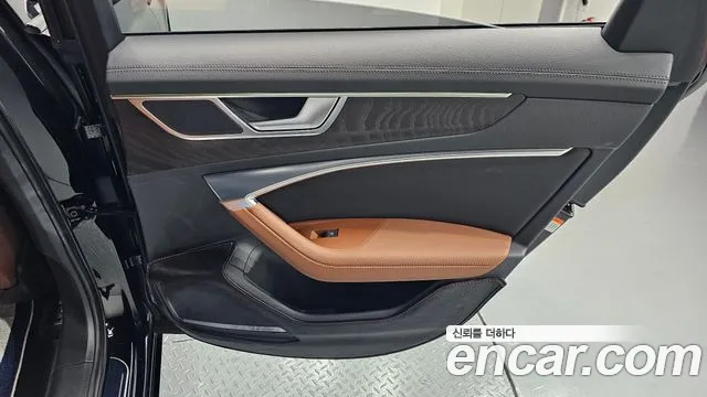Audi A6 2021 — фото 15