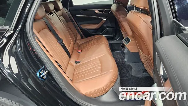 Audi A6 2021 — фото 16
