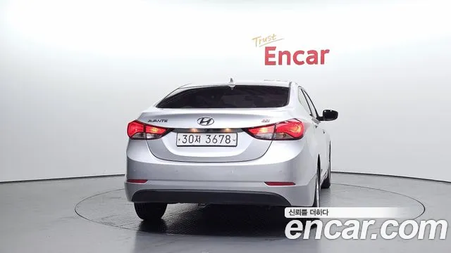 Hyundai AVANTE 2015 — фото 4