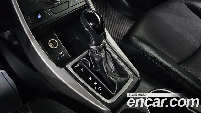 Hyundai AVANTE 2015 — фото 12
