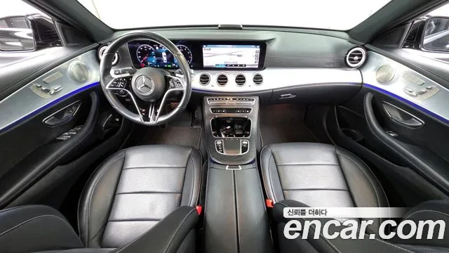 Mercedes-Benz E-Class 2021 — фото 10