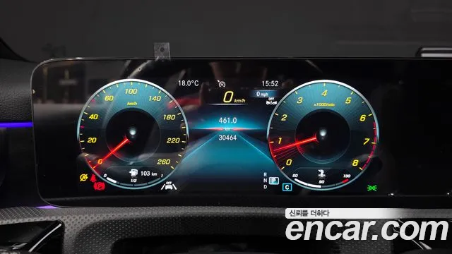 Mercedes-Benz A-Class 2023 — фото 11