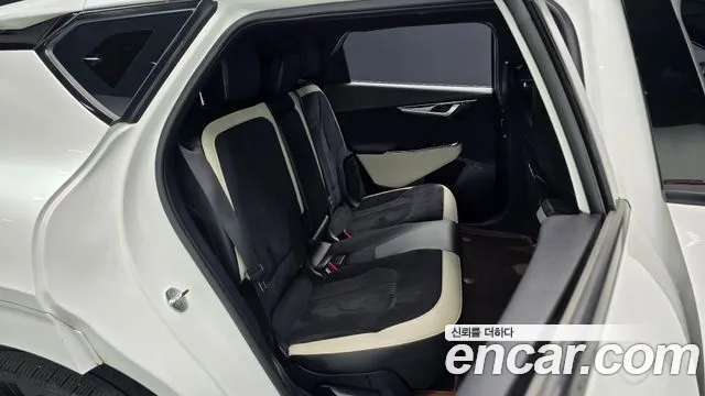 Kia EV6 2022 — фото 15
