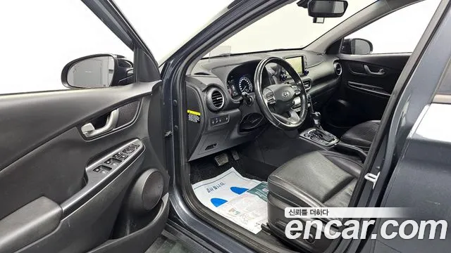 Hyundai Kona 2018 — фото 10