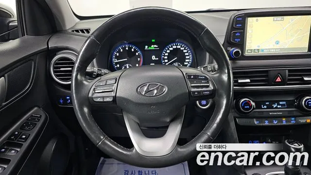 Hyundai Kona 2018 — фото 14