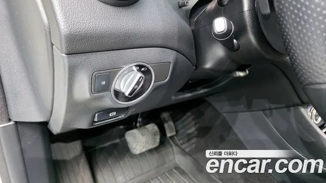 Mercedes-Benz CLA-Class 2015 — фото 16