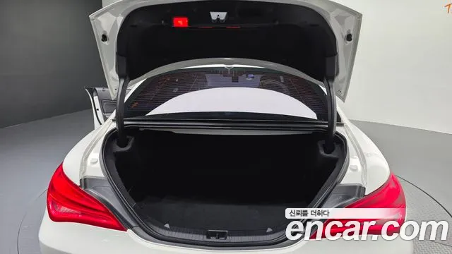 Mercedes-Benz CLA-Class 2015 — фото 20