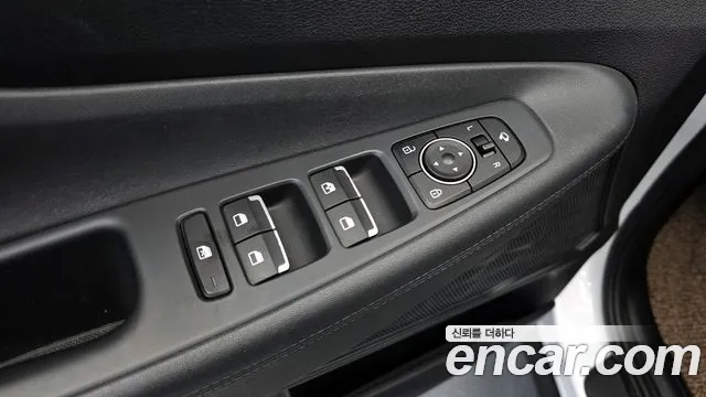 Hyundai Santafe 2021 — фото 13