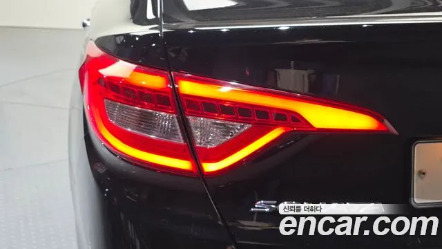 Hyundai Sonata 2017 — фото 9