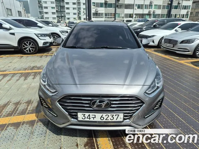 Hyundai Sonata 2018 — фото 18