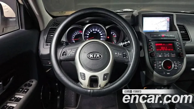 Kia Soul 2012 — фото 12