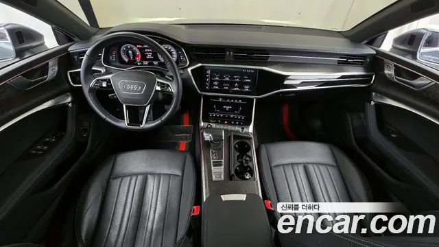 Audi A7 2021 — фото 7
