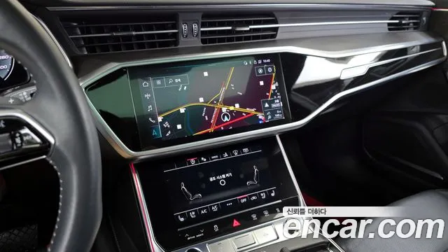 Audi A7 2021 — фото 14
