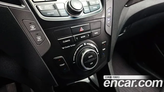 Hyundai Santafe 2014 — фото 17