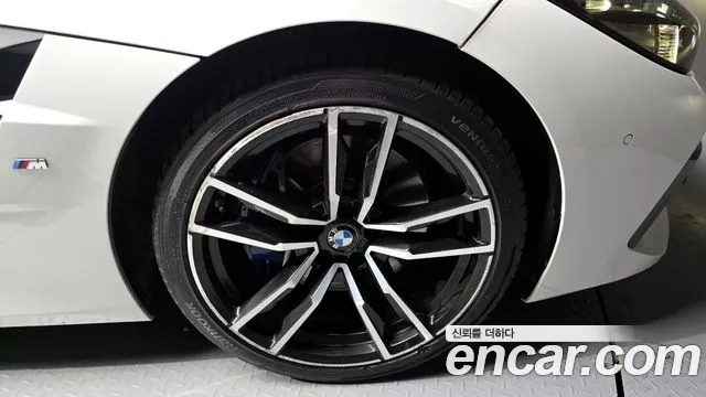 BMW Z4 2020 — фото 7